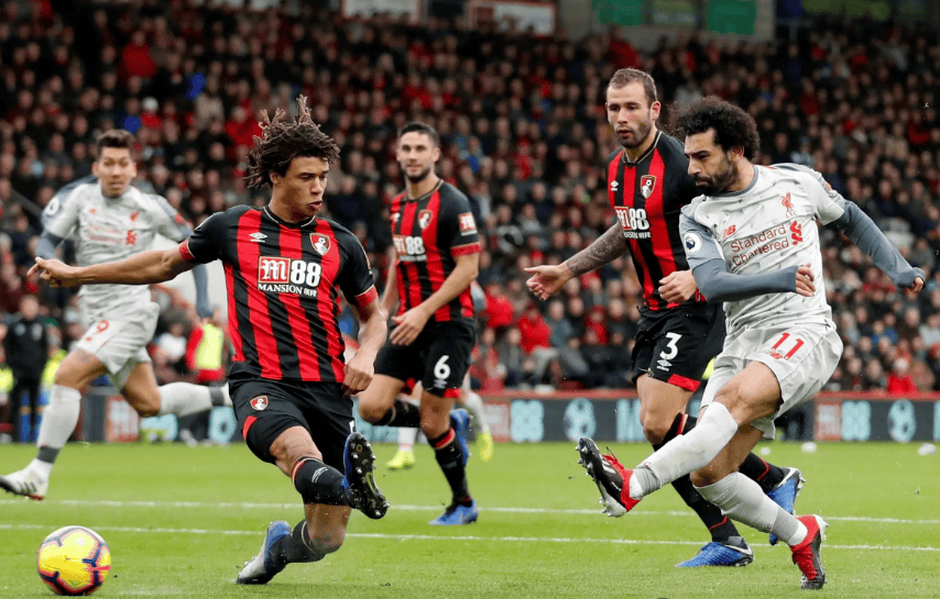 伯恩茅斯主场失利，保级形势严峻